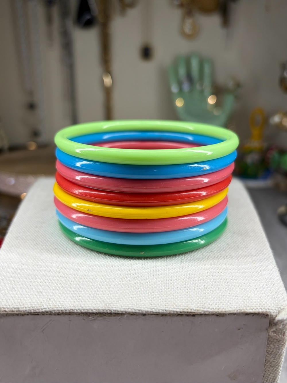 Vintage Bracelet Bangle Stack Lot Set Of 8 Colorful Bright Retro Jewelry